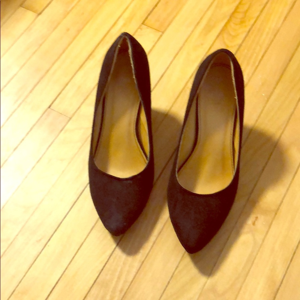 Black velvet wedges